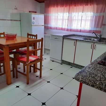 Atico En O Grove Con Jardin Apartment Luaran gambar